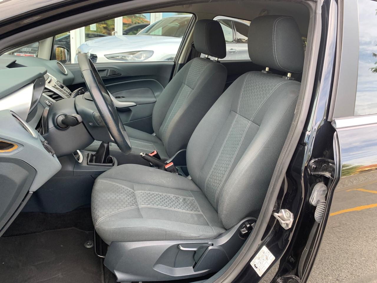 Ford Fiesta 1.4 TDCi 5p. Titanium