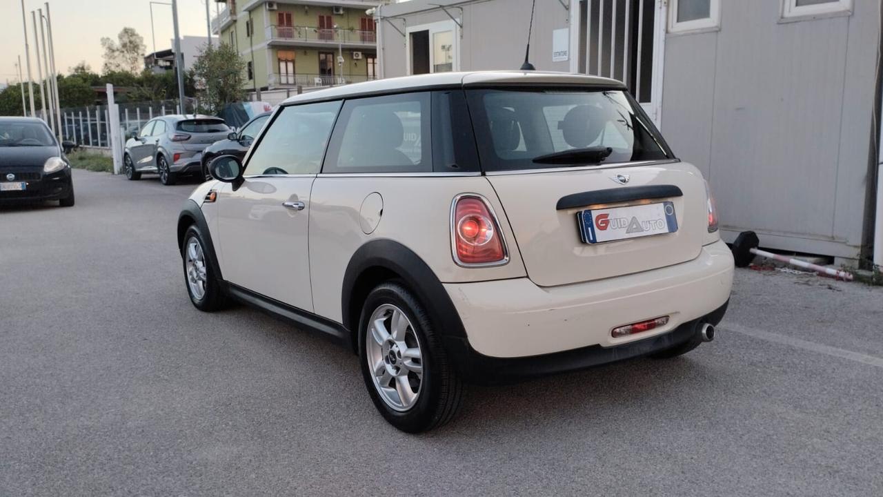 Mini 1.6 16V One D