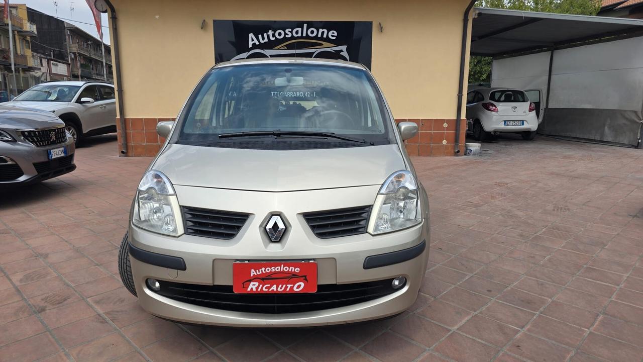 Renault Modus 1.2 16V Dynamique