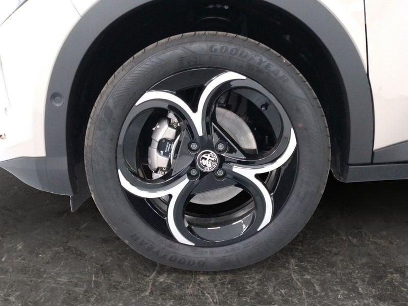 Alfa Romeo Junior 1.2 ibrida 145cv edct6