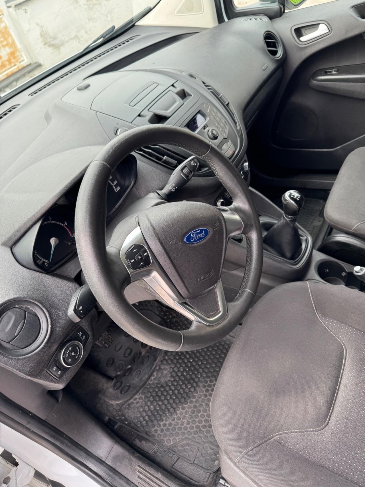 Ford Transit Courier 1.5 TDCi 75CV Van Entry