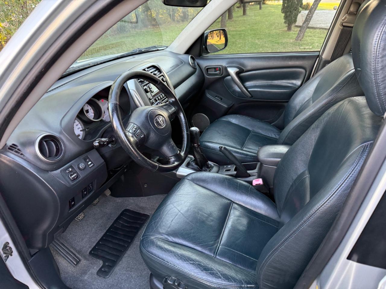 Toyota RAV 4 RAV4.com 2.0 Tdi D-4D cat 5 porte