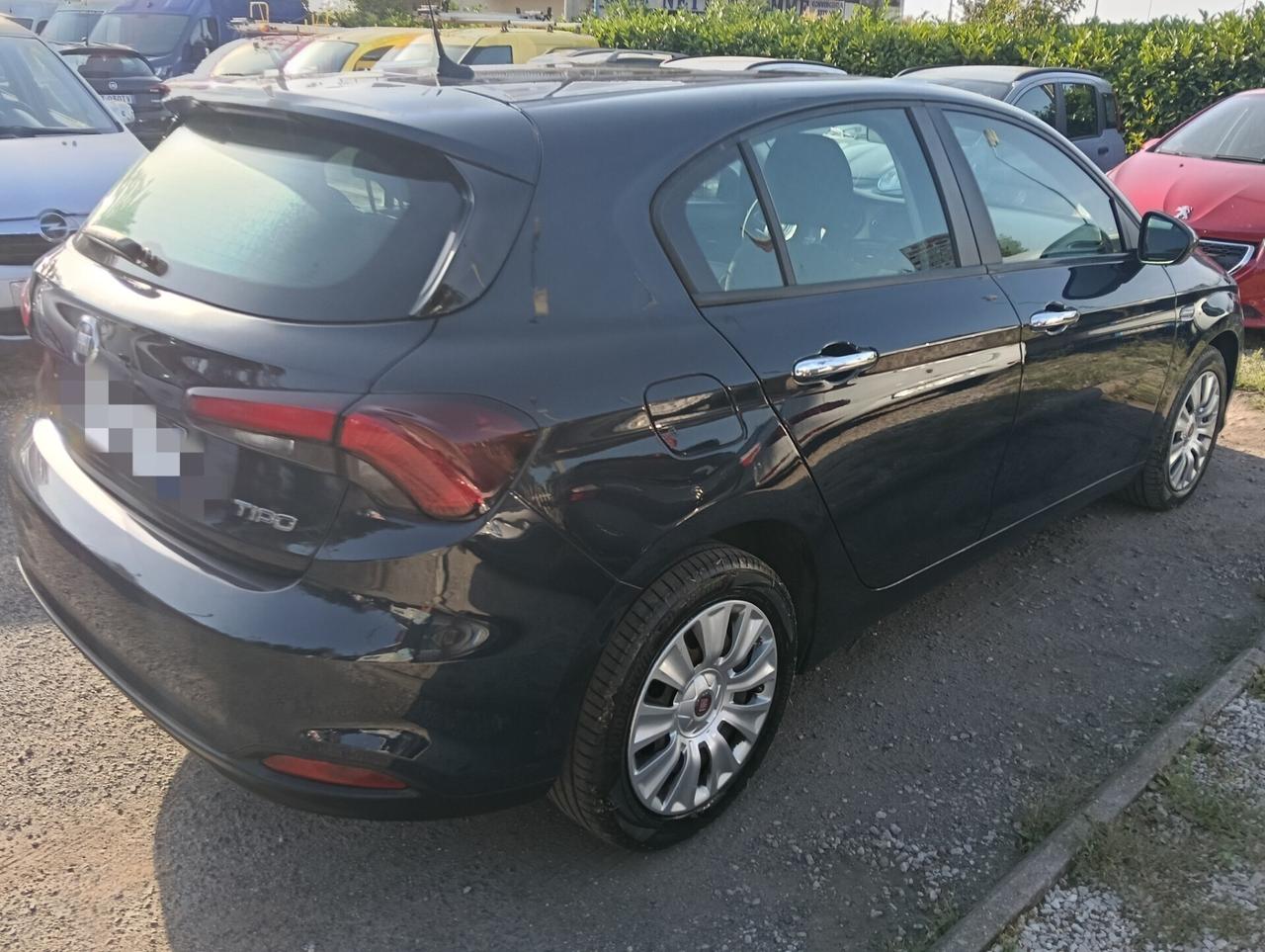 Fiat Tipo 1.6 Mjt S&S 5 porte S-Design