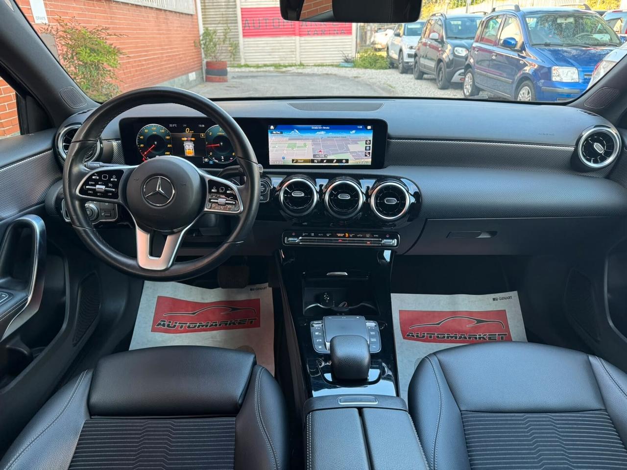 Mercedes-benz A 180 A180d 116cv Sport Night edition auto