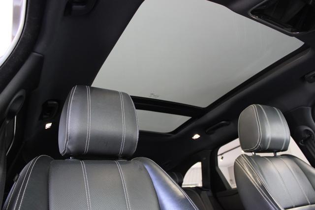 LAND ROVER Range Rover Velar 2.0D I4 240 CV R-Dynamic HSE