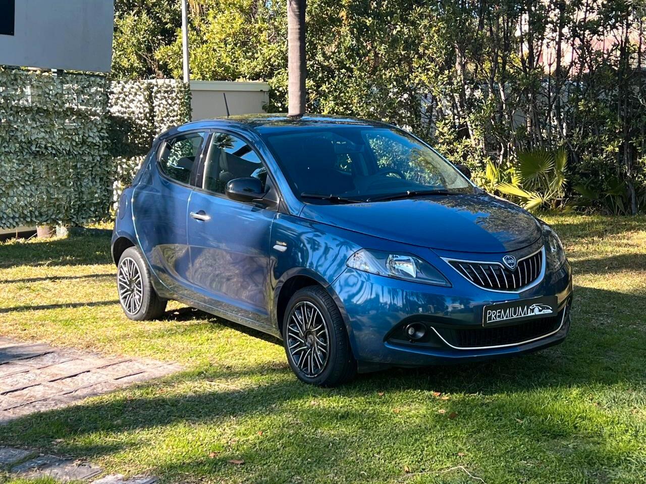 Lancia Ypsilon 1.0 Hybrid 5 porte Gold