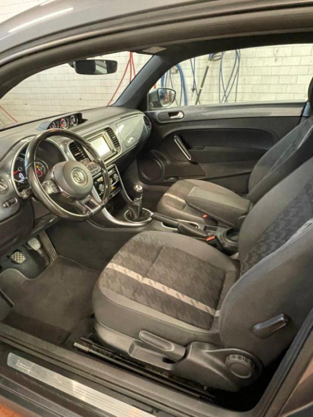 VOLKSWAGEN Maggiolino 2.0 TDI Design BlueMotion Technology
