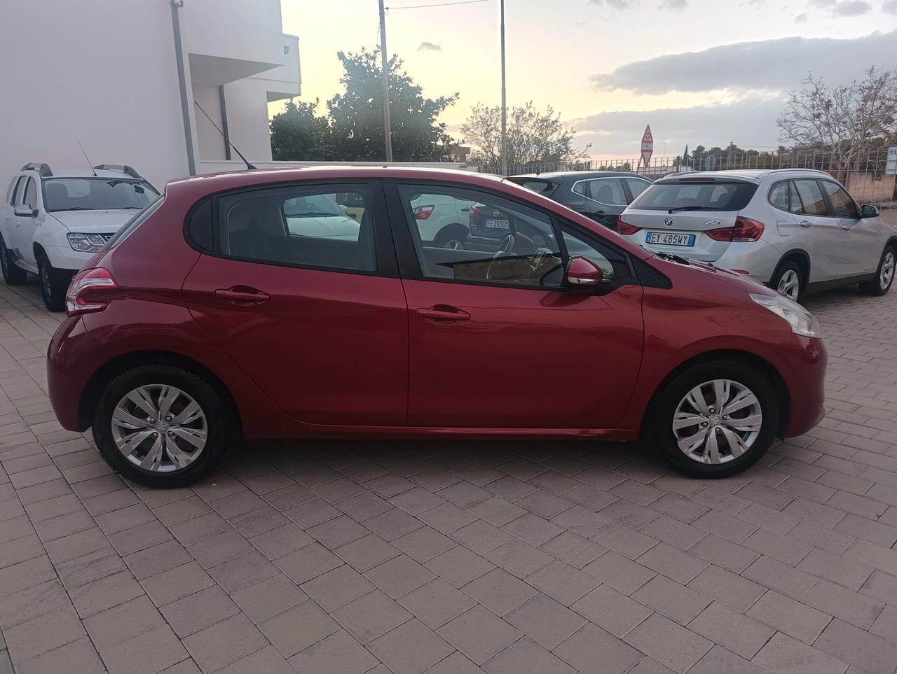 Peugeot 208 1.4 HDi - anno 2013