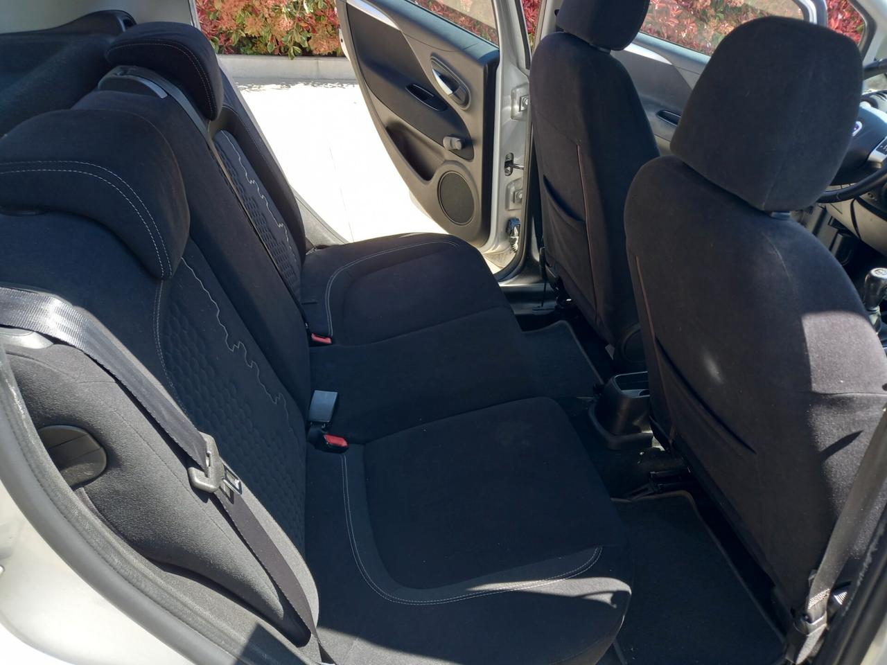 Fiat Punto 1.3 MJT II S&S 85 CV Lounge