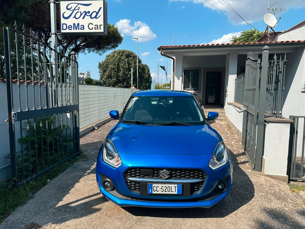 Suzuki Swift 1.2 Hybrid Top