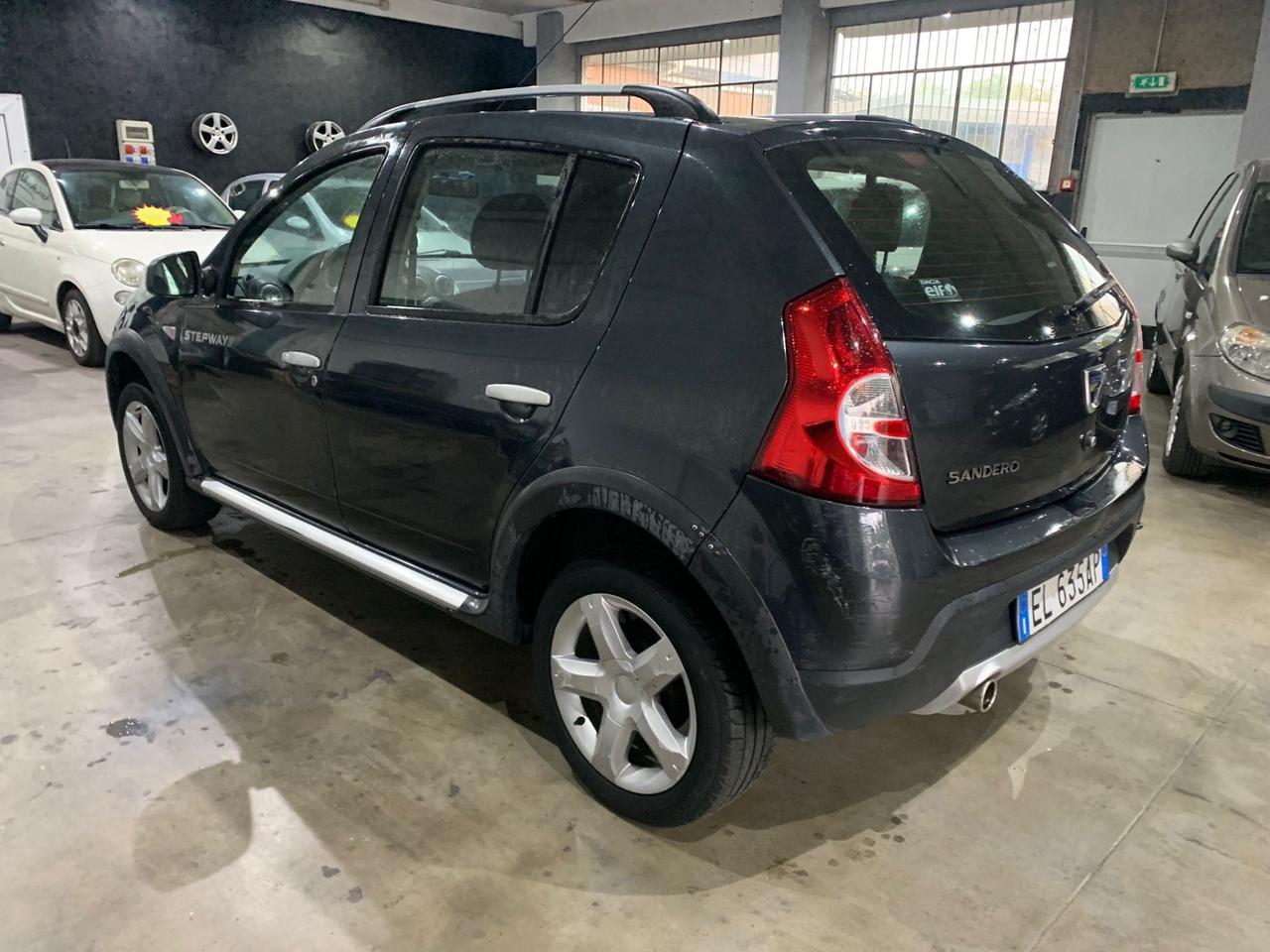 Dacia Sandero Stepway 1.6 8V GPL 85CV