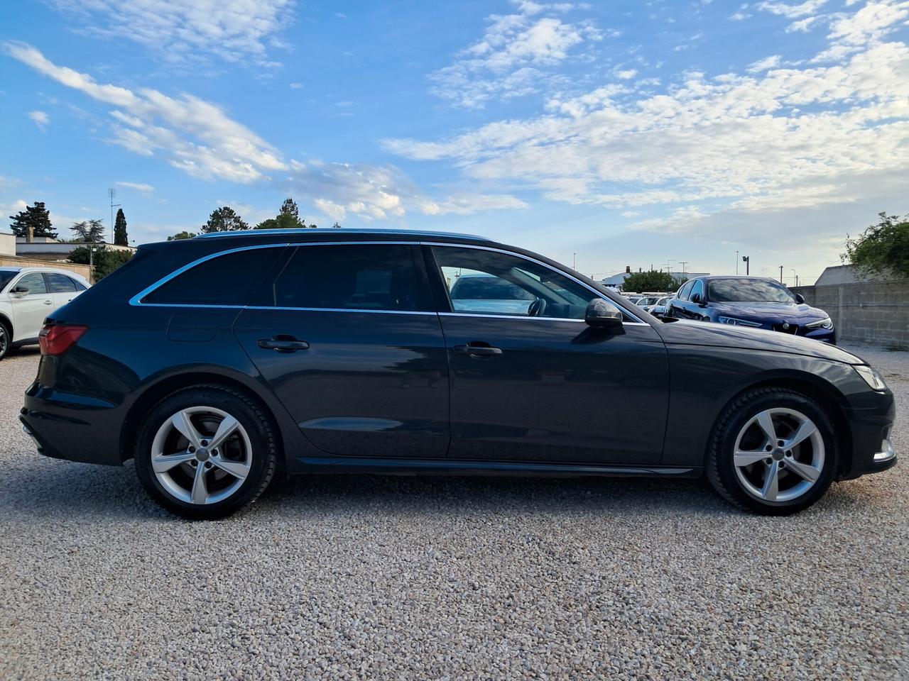 Audi A4 35 TDI * VIRTUAL-LED-NAVY*RADAR