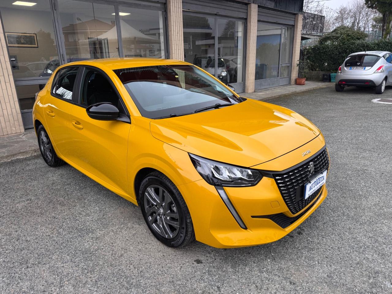 Peugeot 208 1.2 5 porte Active