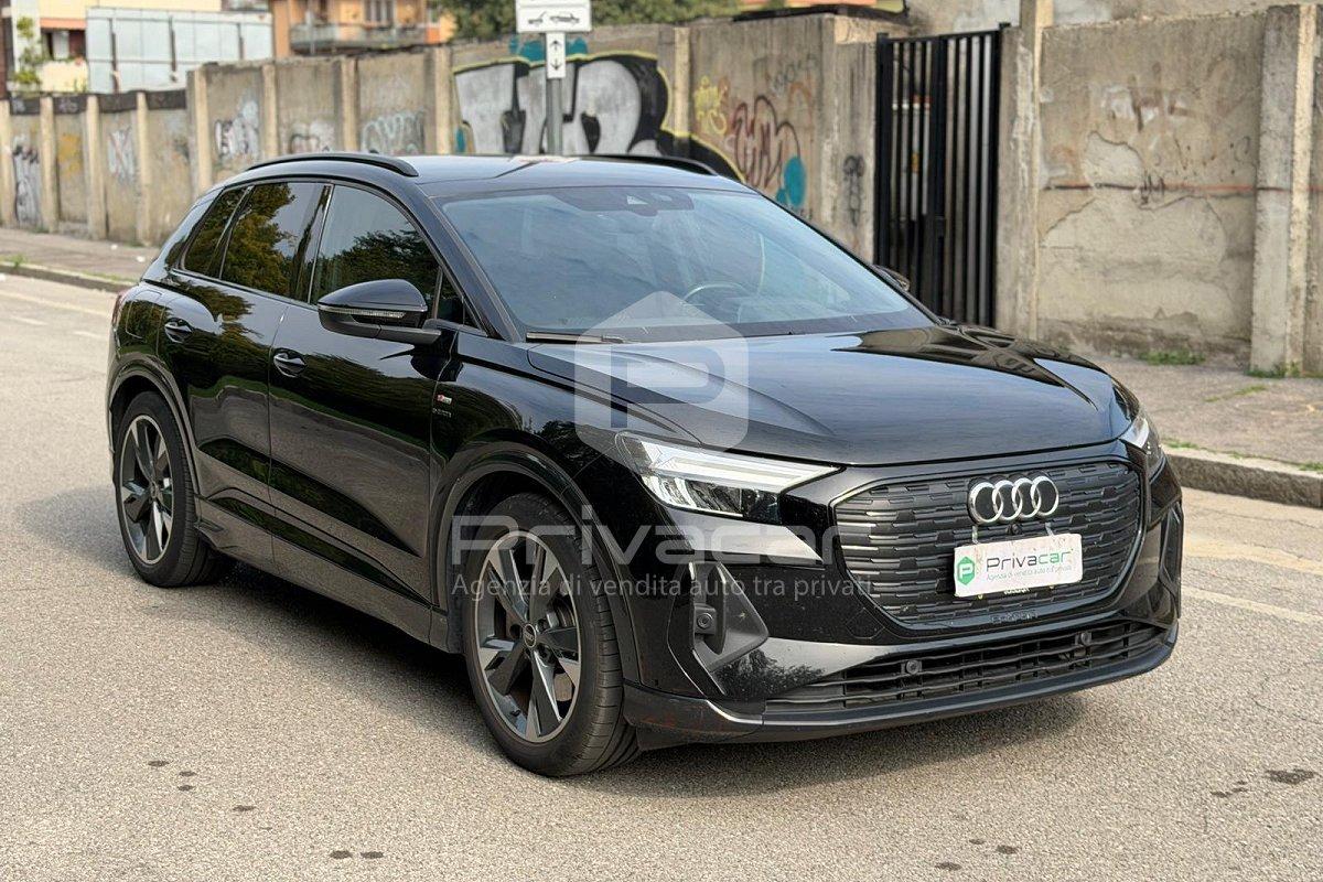 AUDI Q4 40 e-tron S line edition