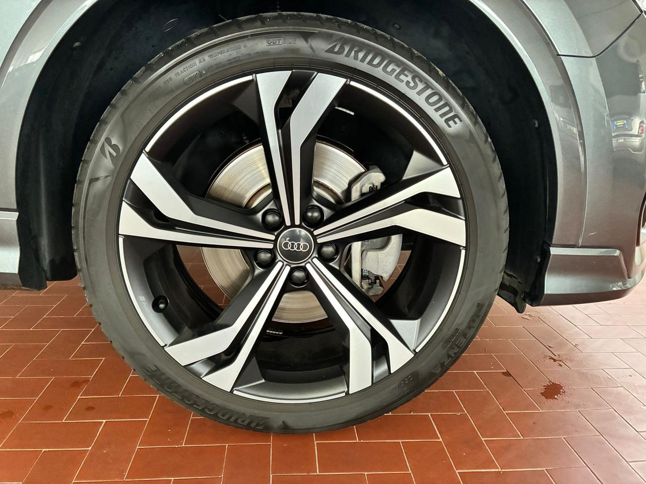 Audi Q3 40 2.0 tdi s line edition quattro 200cv s-tronic