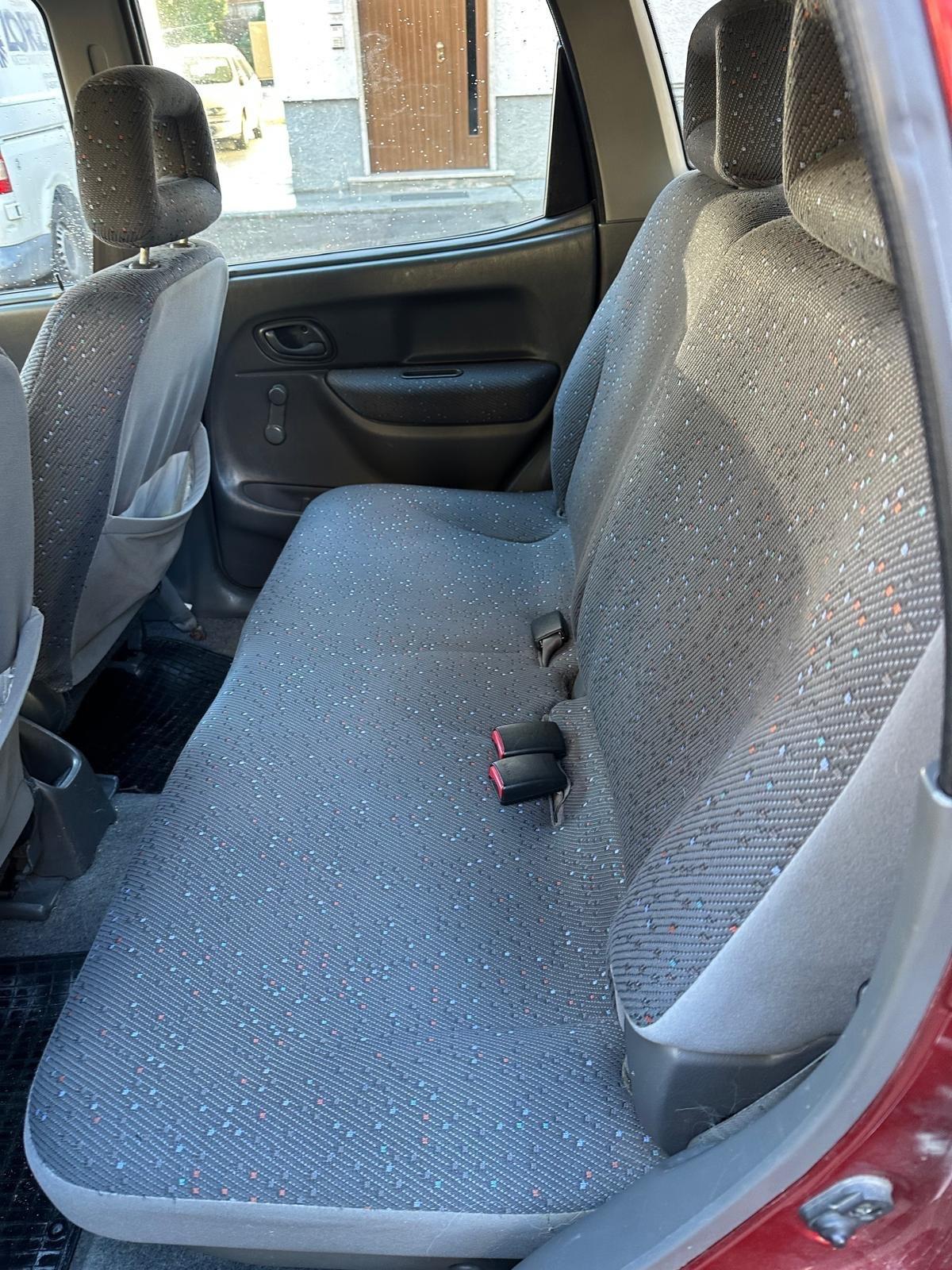 Suzuki Ignis 1.3i 16V cat 4WD GL SI NEOPATENTATI