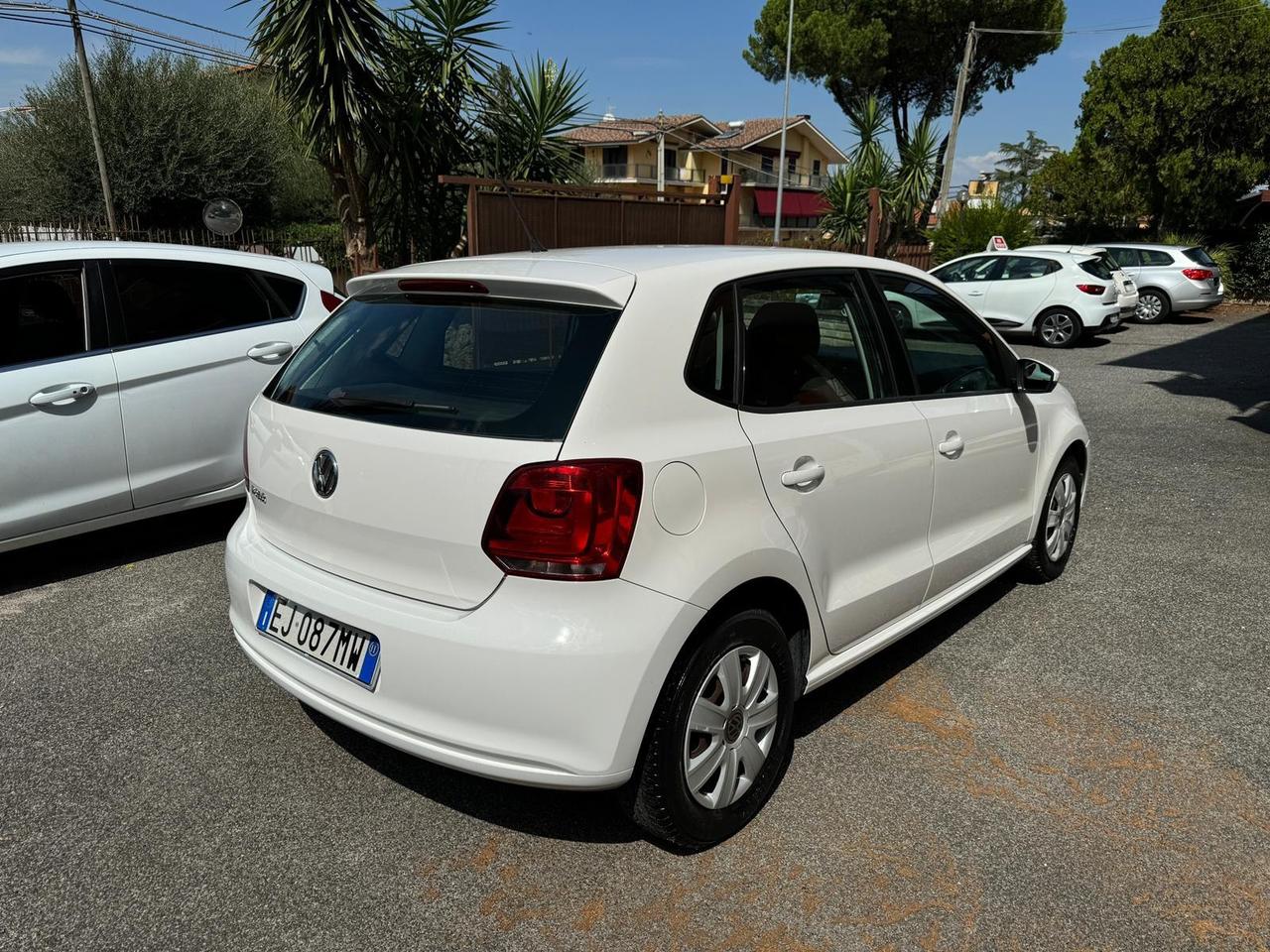 Volkswagen Polo 1.2 benzina Neopatentati