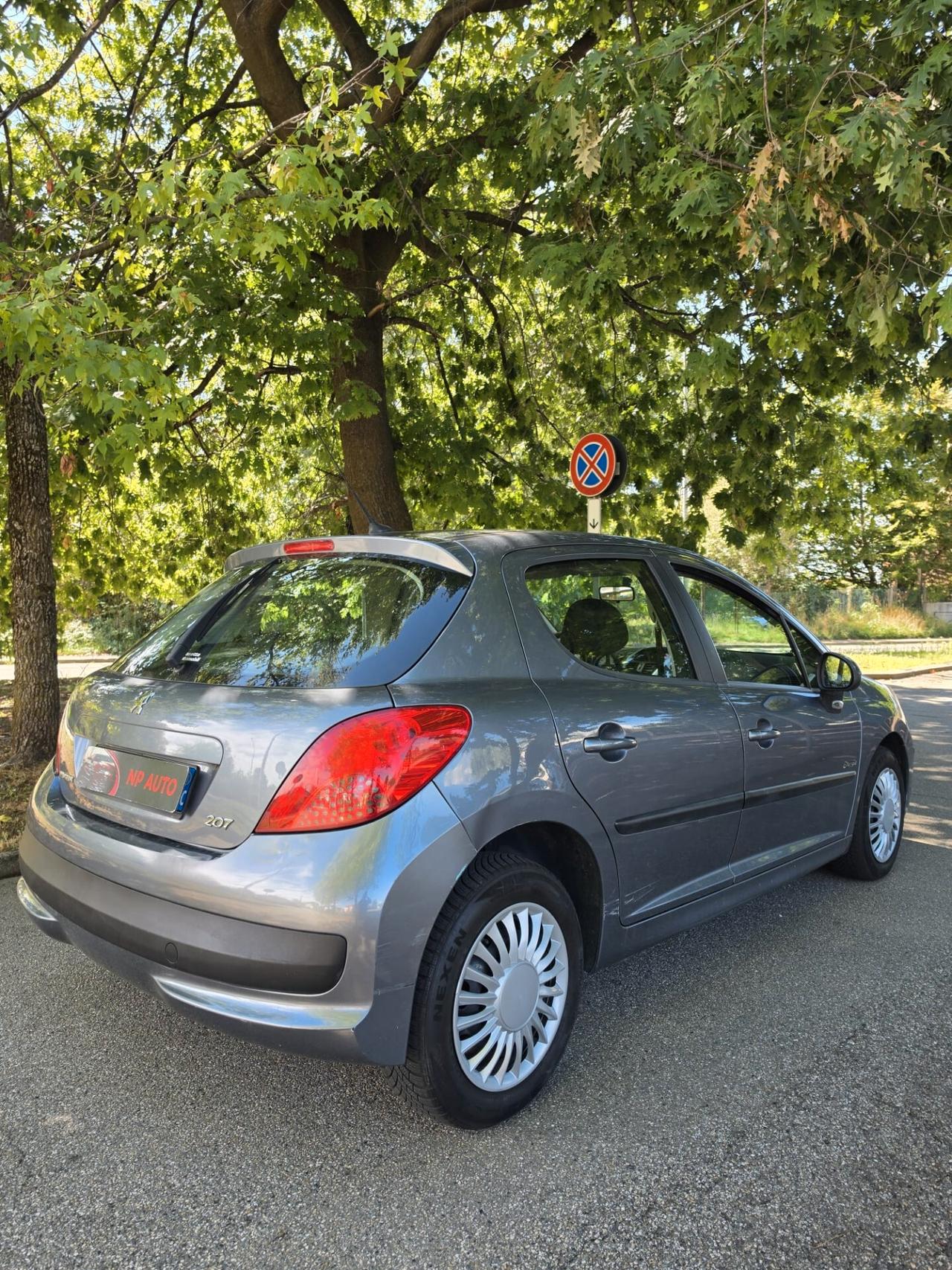 Peugeot 207 NEOPATENTATI