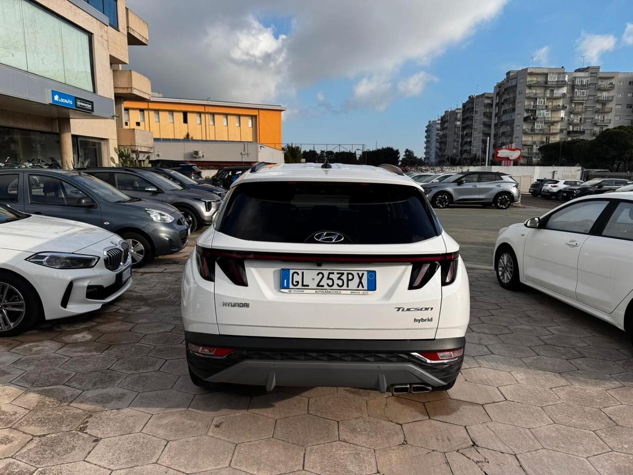 HYUNDAI TUCSON 1.6 HEV 2023 SUPER ACCESSORIATA