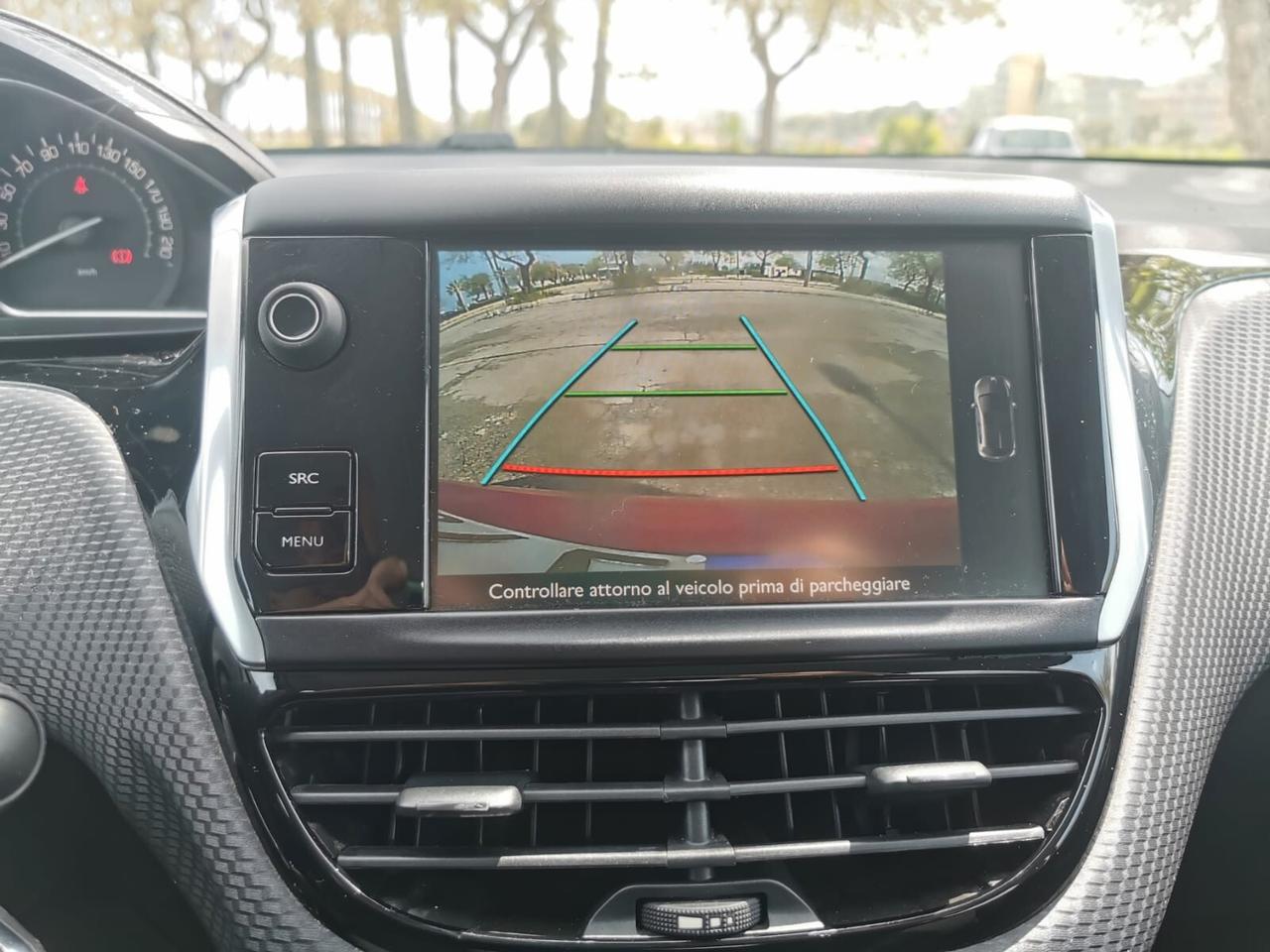 Peugeot 208 BlueHDi 75 5 porte Active - 2015