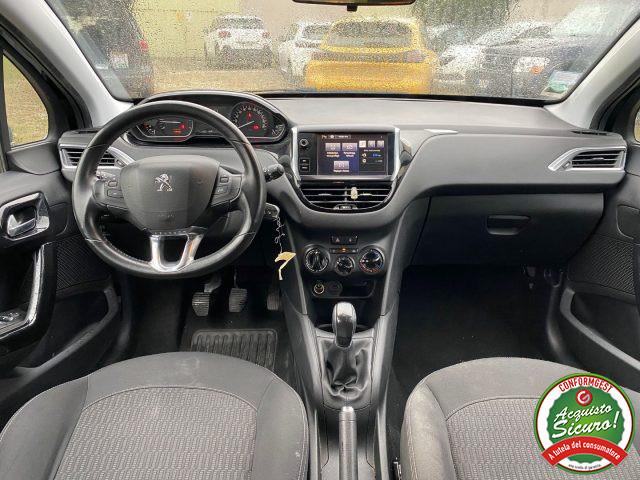 PEUGEOT 208 5 porte Like