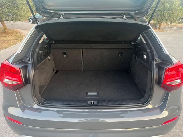 AUDI Q2 2.0 TDI quattro S tronic Business
