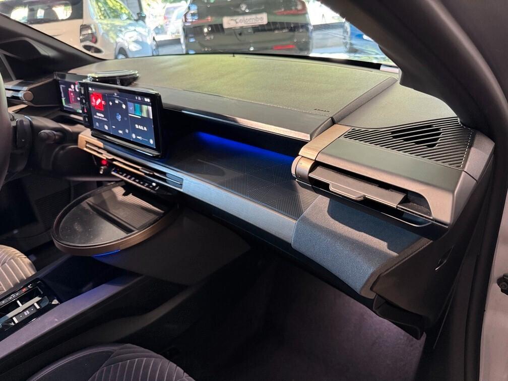 Lancia Ypsilon 1.2 mhev LX 110cv e-dct Led App conn Cam 17" Neopat