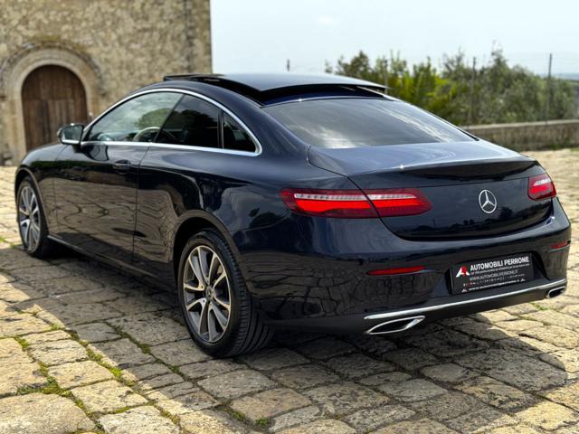 MERCEDES-BENZ E 220 d 4Matic Sport (Tetto/Navi/Retro/Pelle/Led)