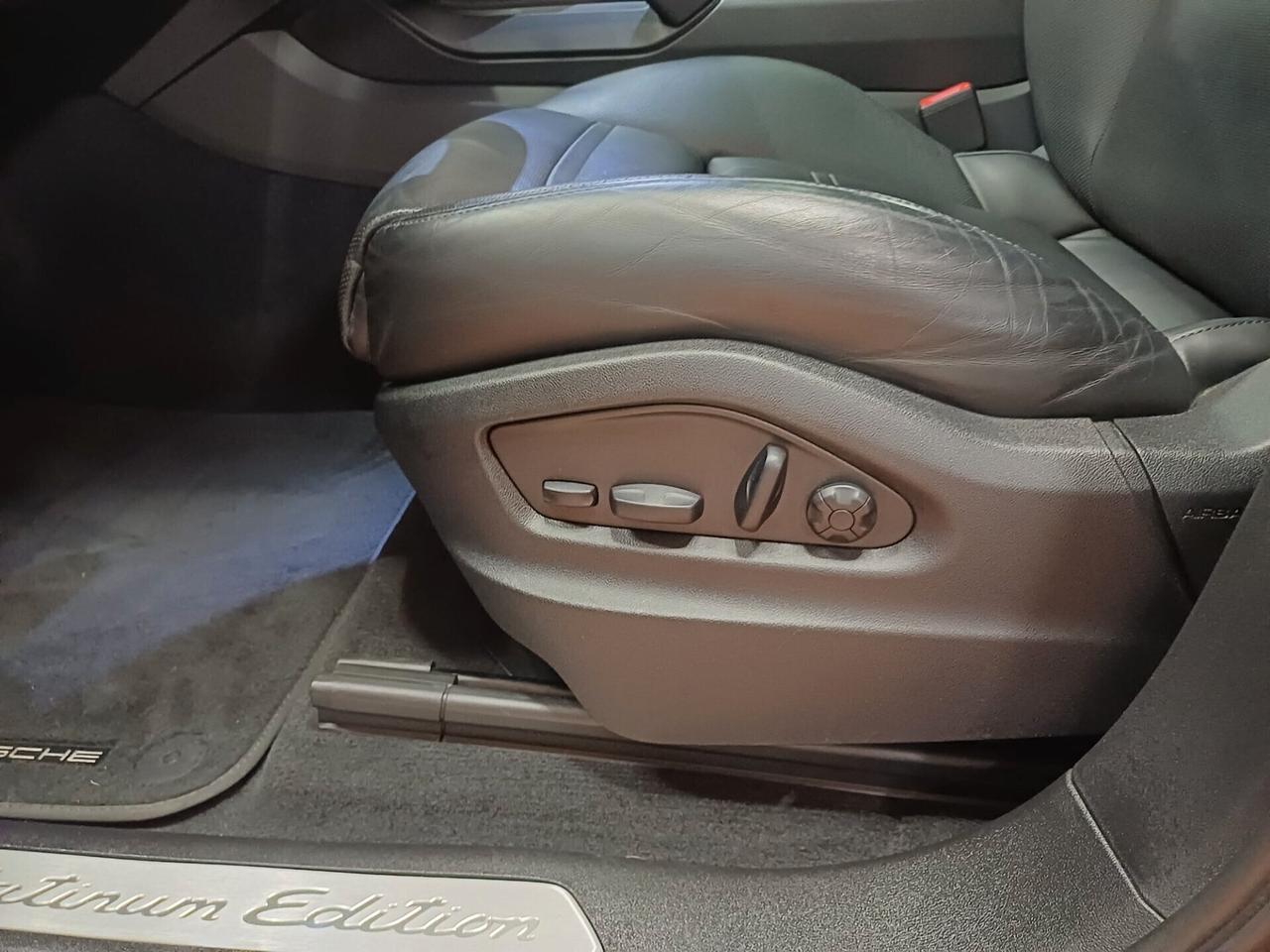 Porsche Cayenne 3.0 V6 Platinum Edition