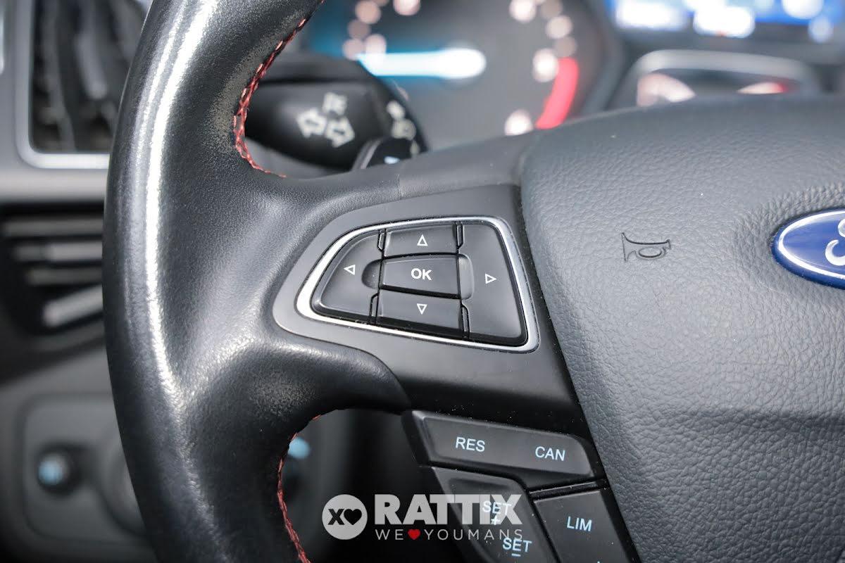 Ford Kuga 1.5 TDCI 120CV ST-Line Powershift