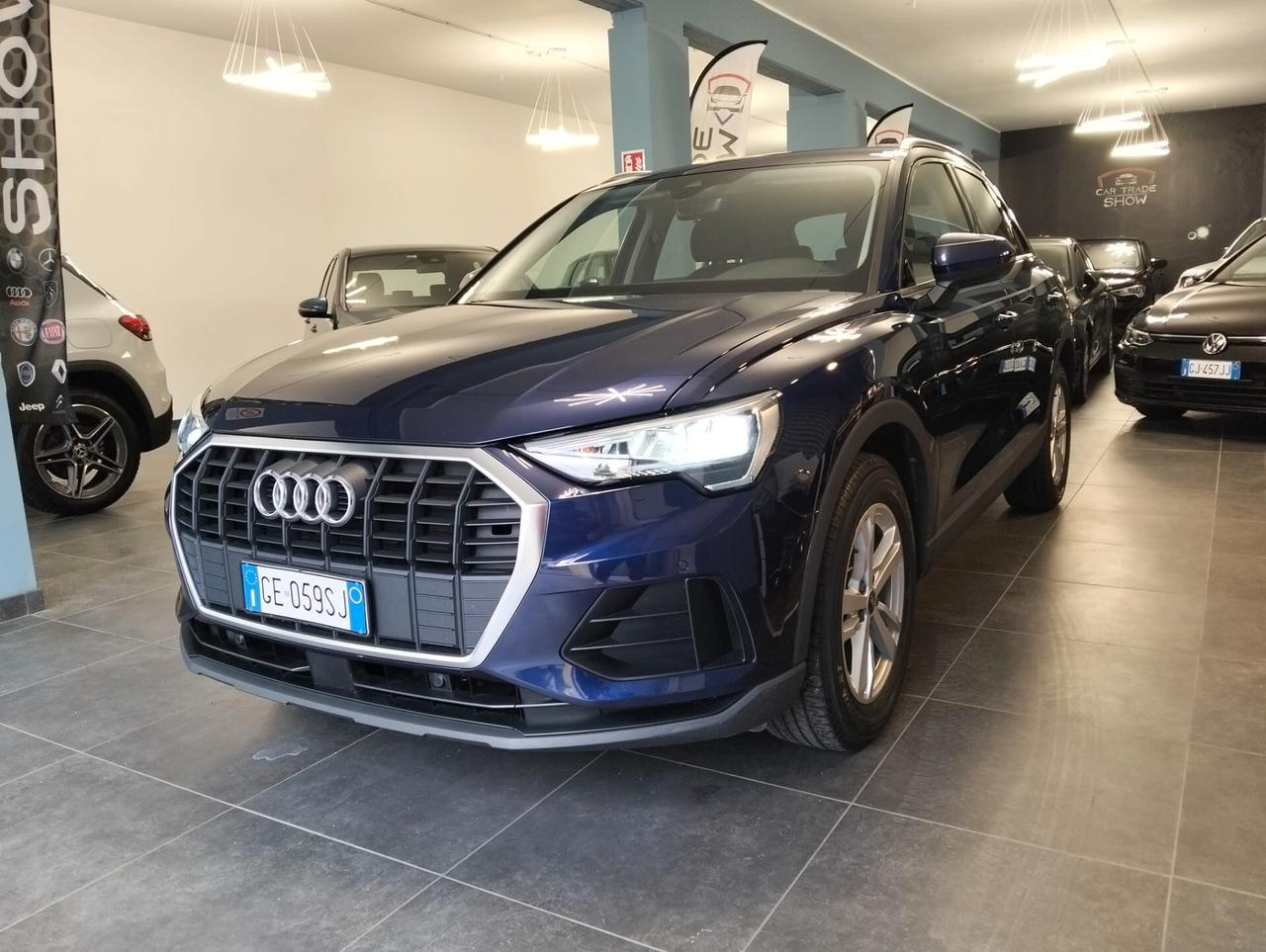 Audi Q3 35 TDI S tronic Business