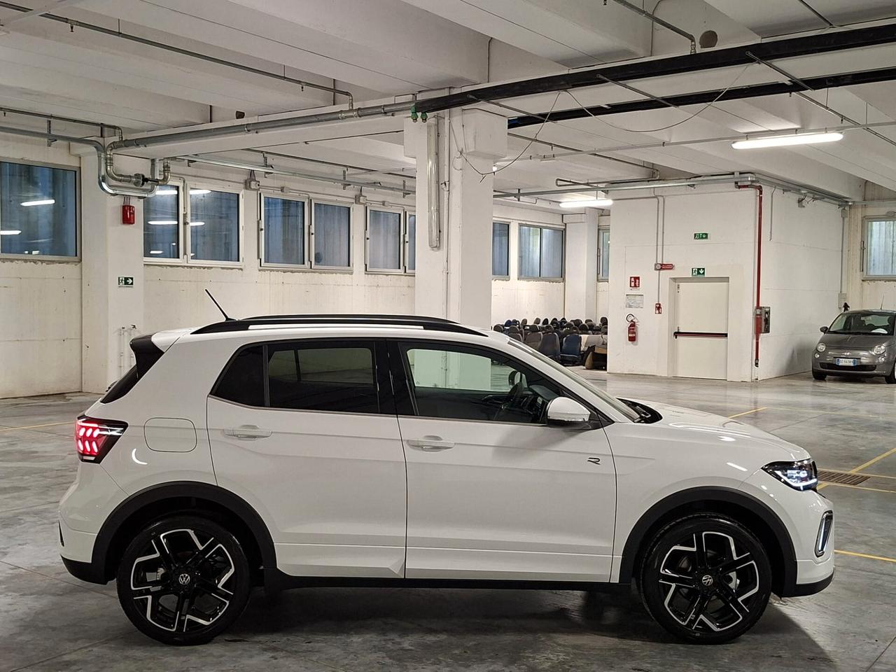 Volkswagen T-Cross 1000 TSI 116CV R-Line Plus Km.0