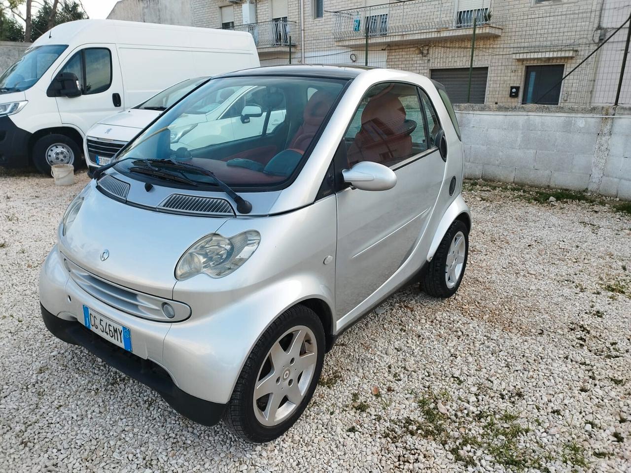 Smart Smart 700 smart city-coupé pure (45 kW)