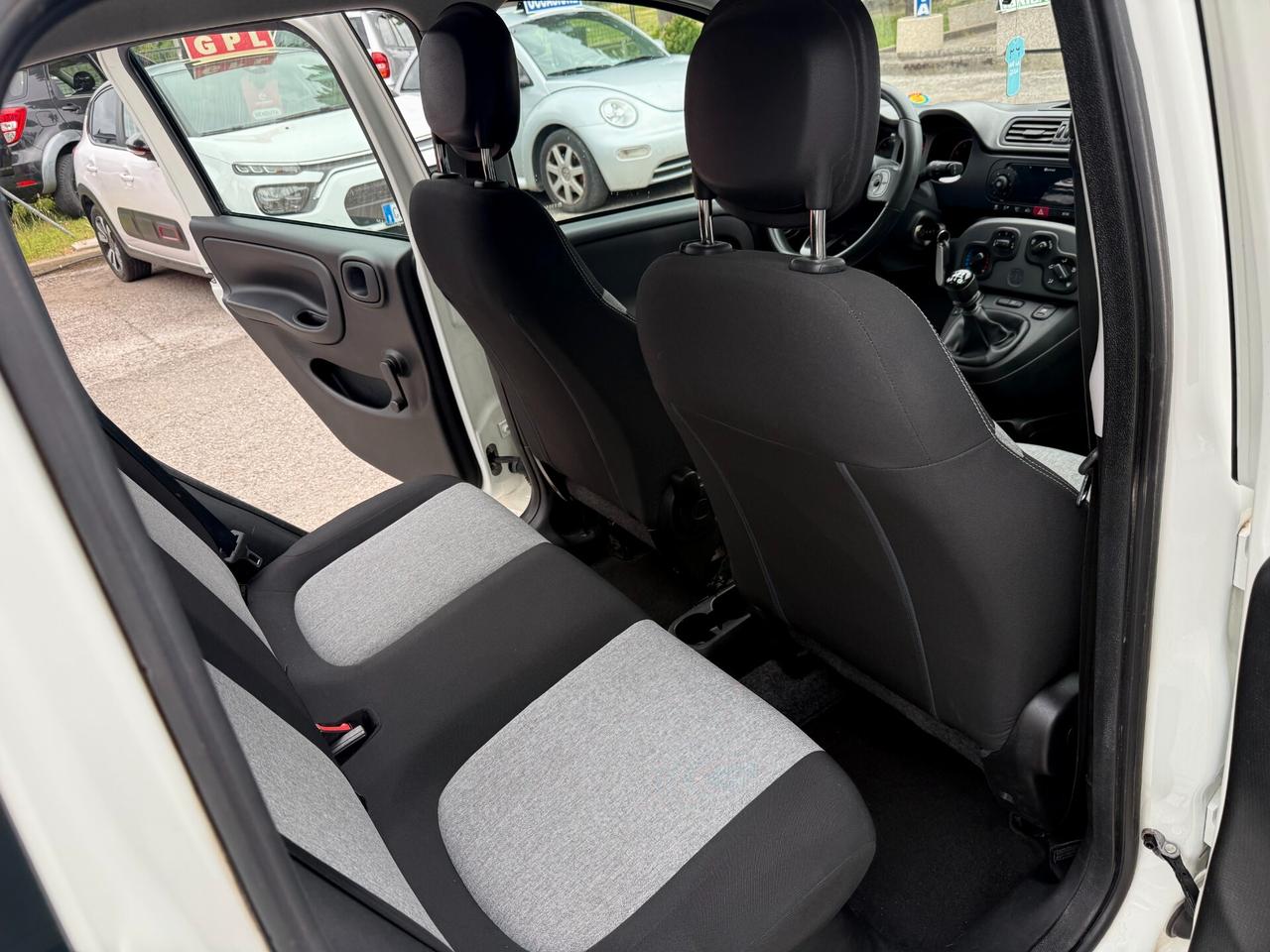 " UNA CHICCA " Fiat Panda 1.2 GPL Lounge