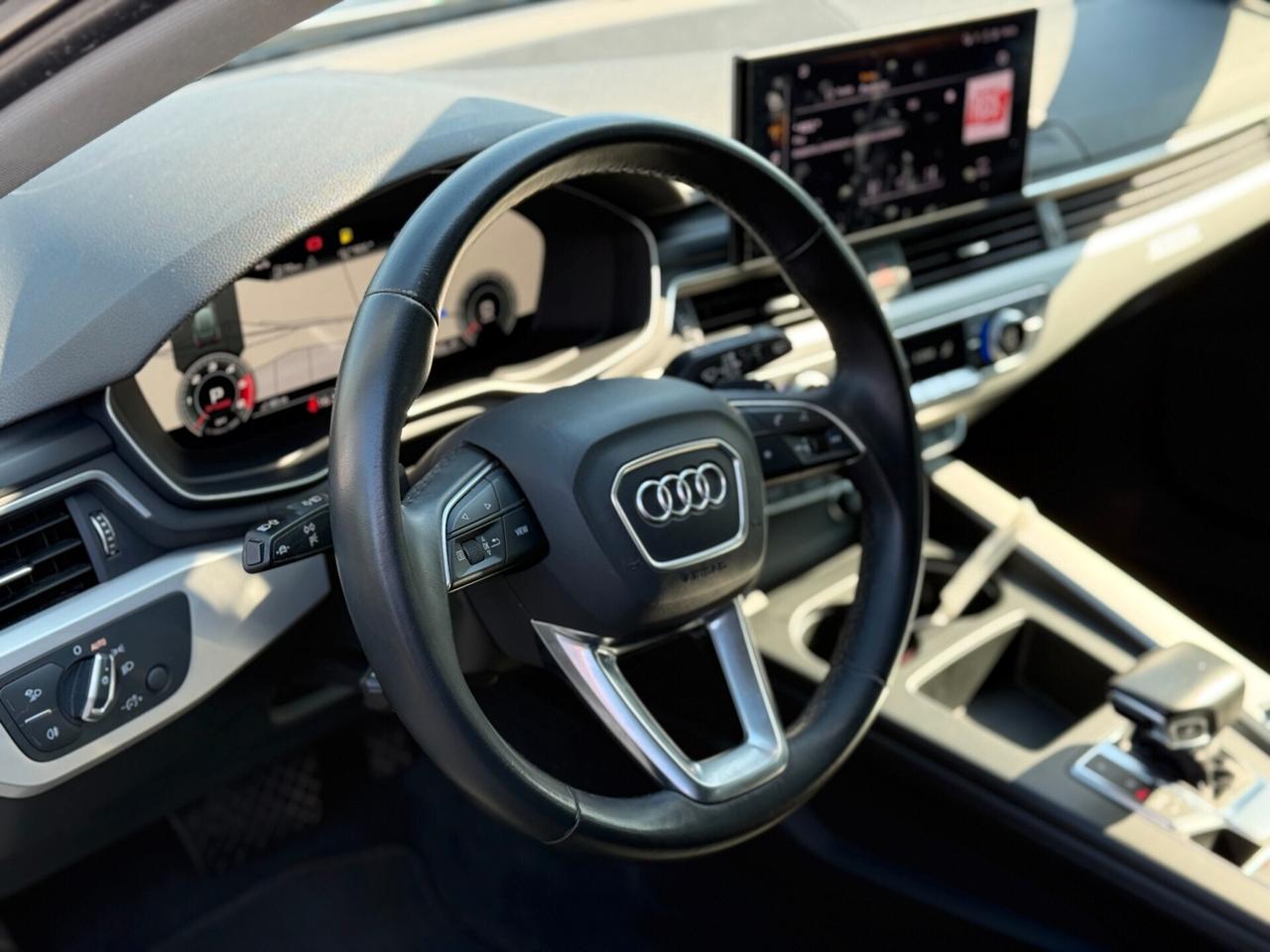 Audi A4 allroad A4 allroad 40 TDI 204 CV S tronic Identity Contrast