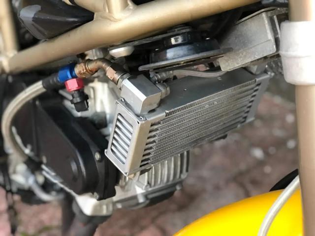 DUCATI Monster 900 Frizione a secco*Inserti carbon Look*Cupolino*