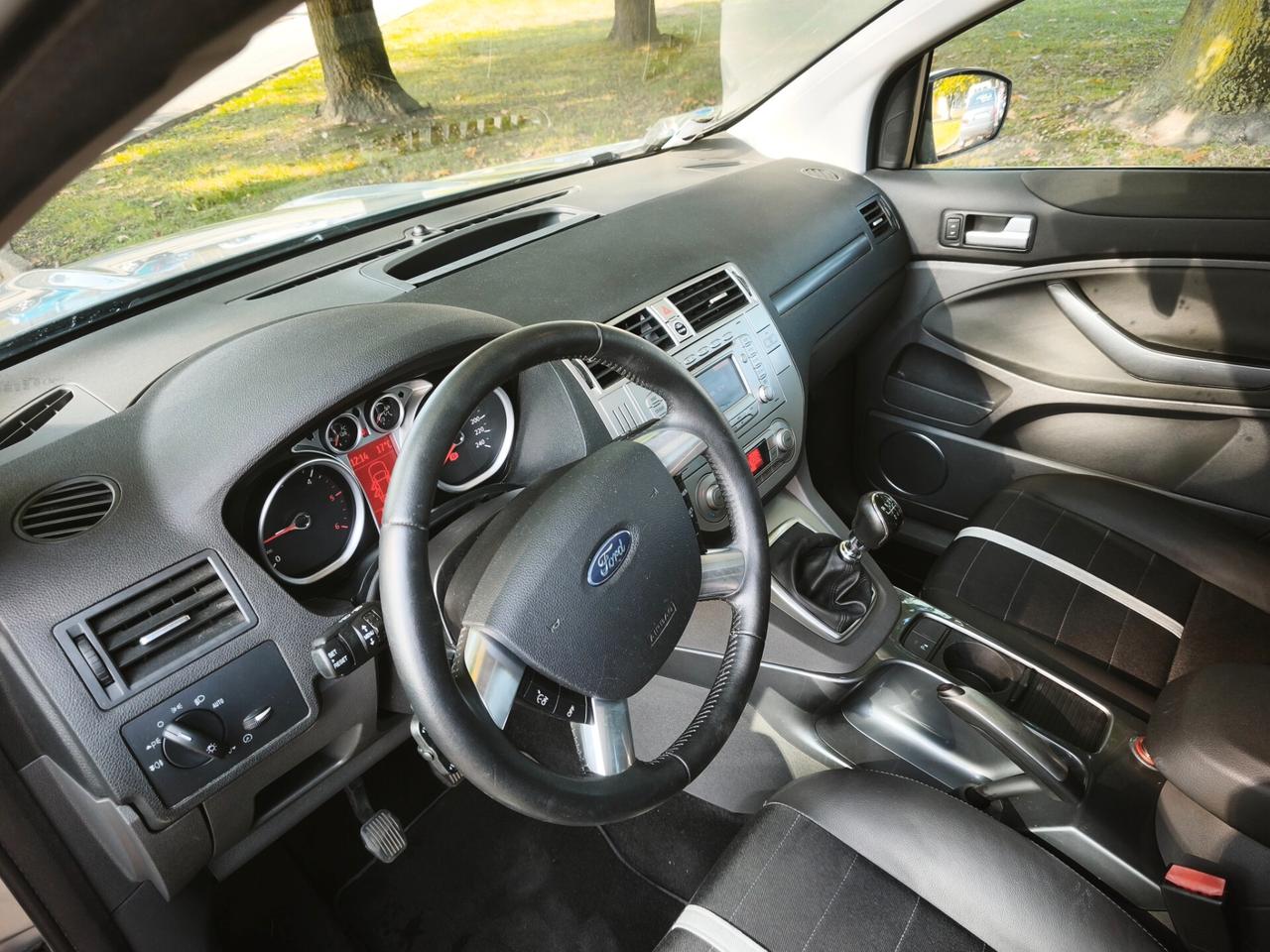 Ford Kuga Kuga+ 2.0 TDCi 136 CV 4WD DPF