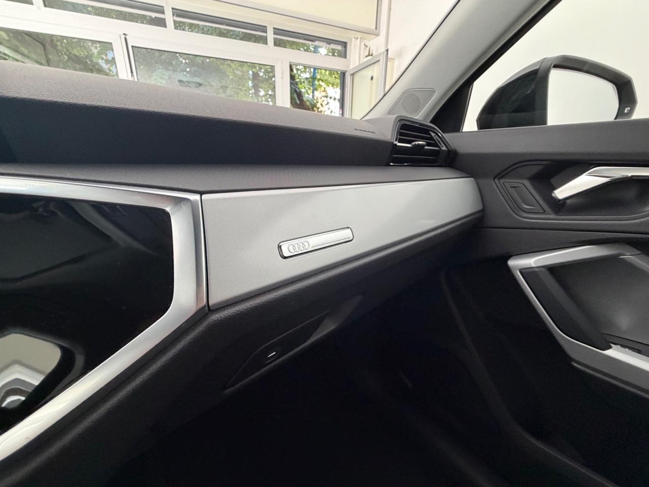 Audi Q3 35 TDI S TRONIC SLINE BLACK EDITION 2022 IVA ESPOSTA