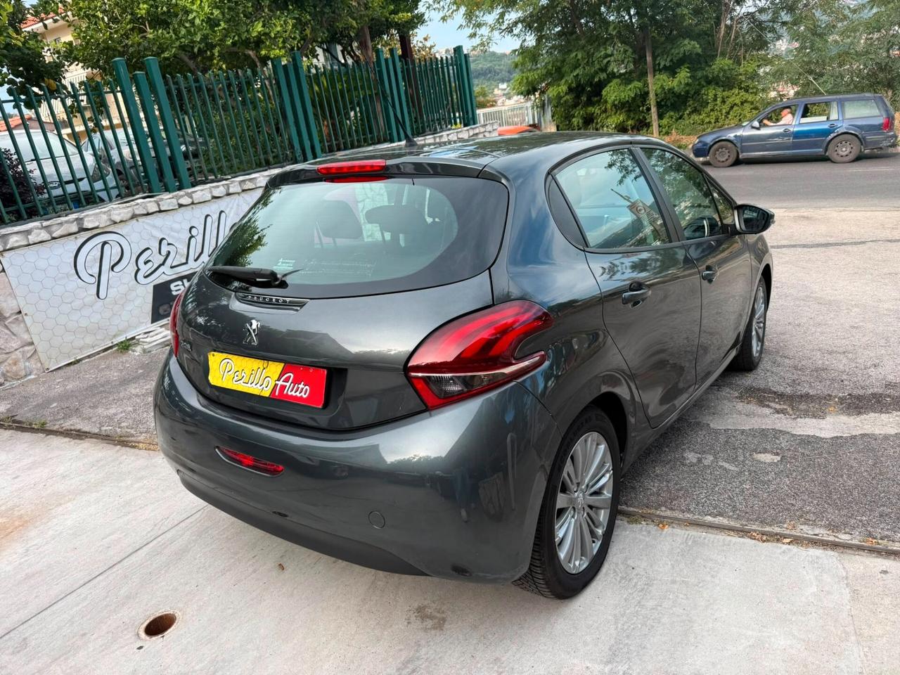 Peugeot 208 PureTech 82 5 porte Access