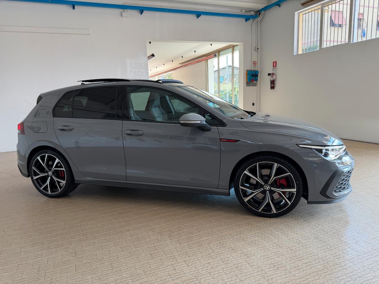 Volkswagen Golf GTI 2.0 TSI DSG TETTO APRIBILE+CERCHI19