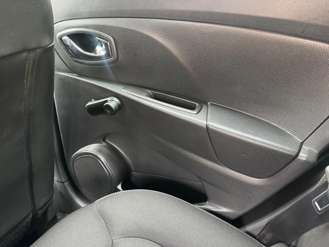 Renault Clio 1.5 dCi 8V 75CV 5