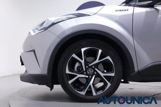 TOYOTA C-HR 1.8 HYBRID E-CVT LOUNGE FARI LED NEOPATENTATI