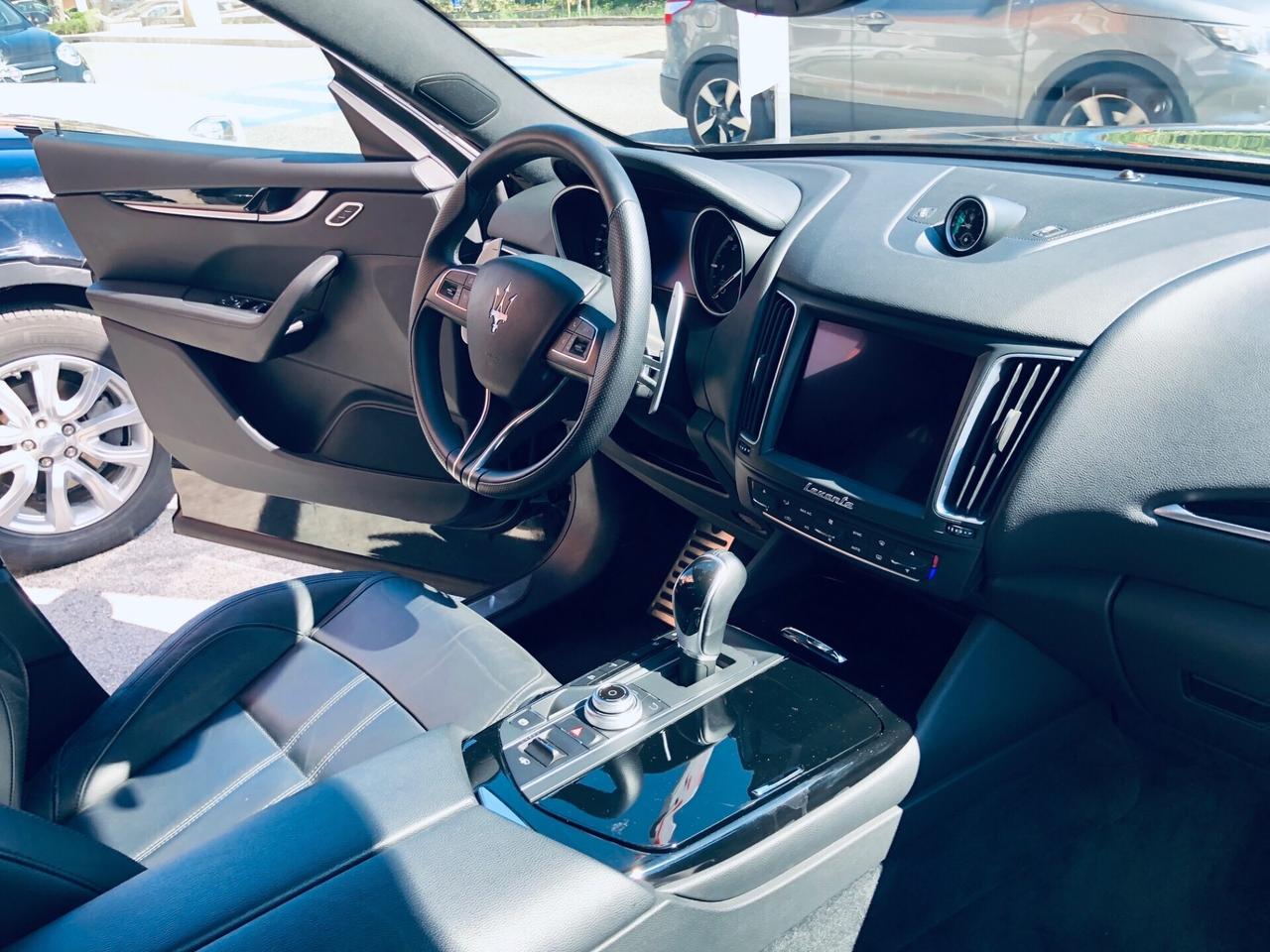Maserati Levante V6 Diesel 275 CV AWD Gransport