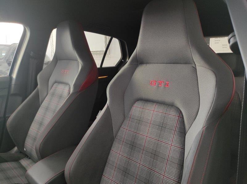 VOLKSWAGEN Golf 8ª serie - Golf 2.0 TSI DSG GTI