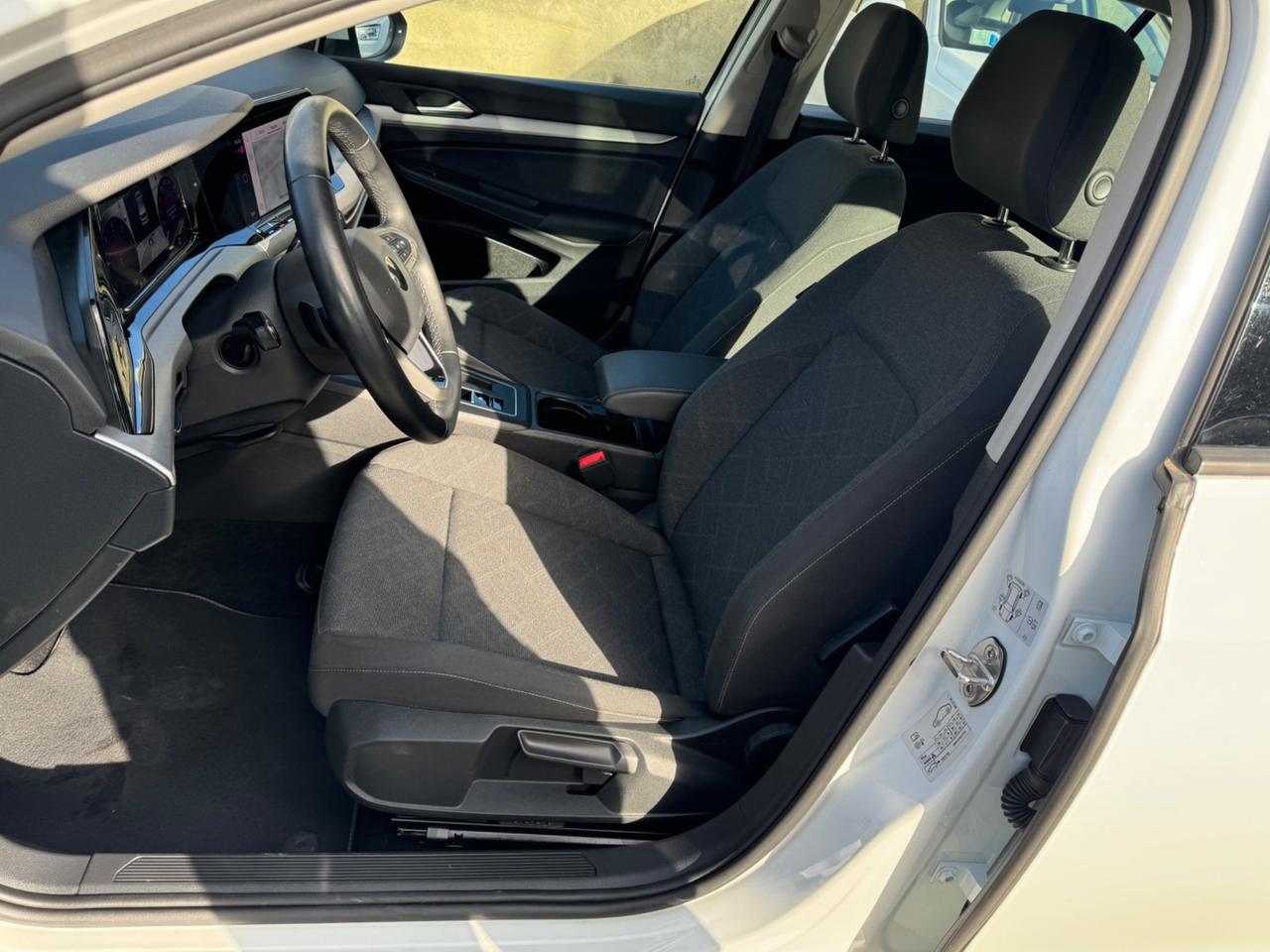 Volkswagen Golf 2.0TDI 115CV DSG Life 2023