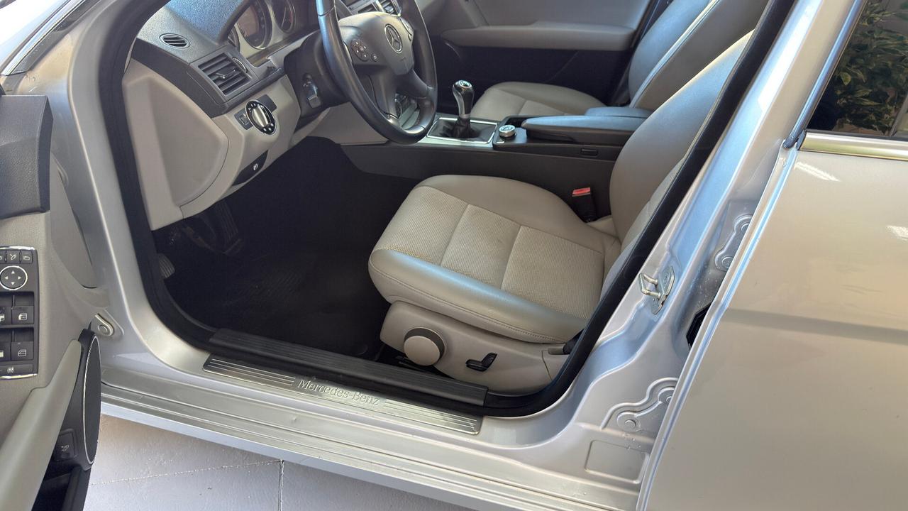 Mercedes-benz C 220 CDI Avantgarde 170cv.