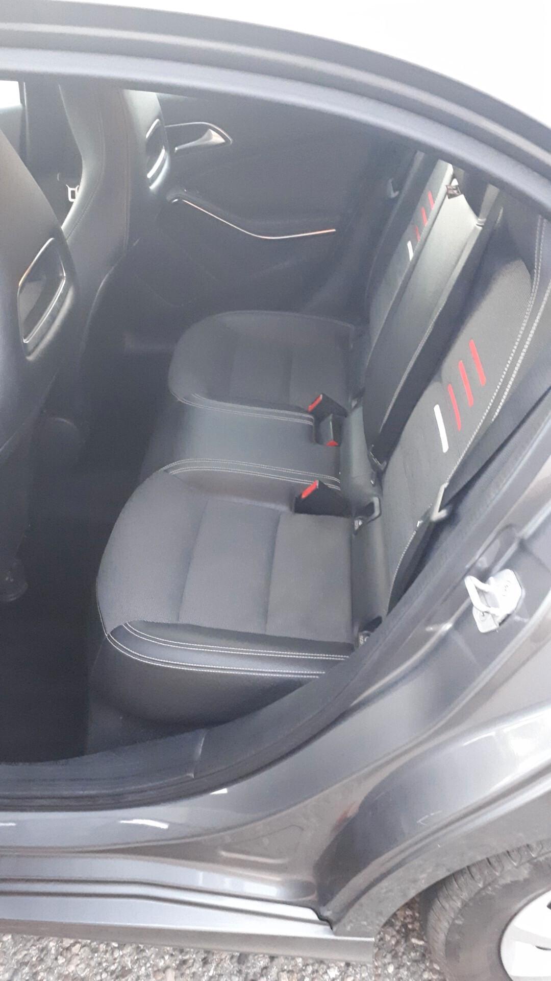 Mercedes-benz classe A 180d 7GTRO SPORT Restay2016