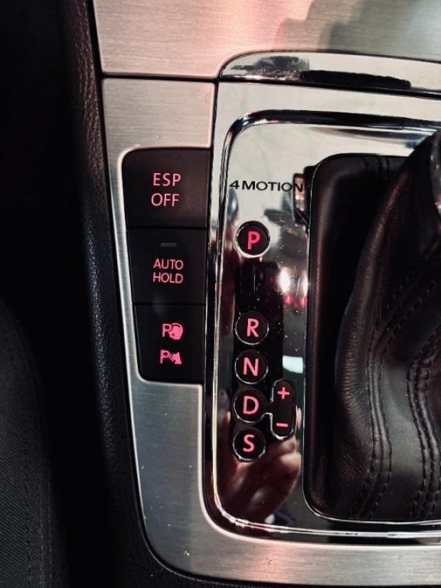 VOLKSWAGEN Passat CC 2.0 TDI 170 DPF 4x4 DSG -TETTO - SOSPENSIONI