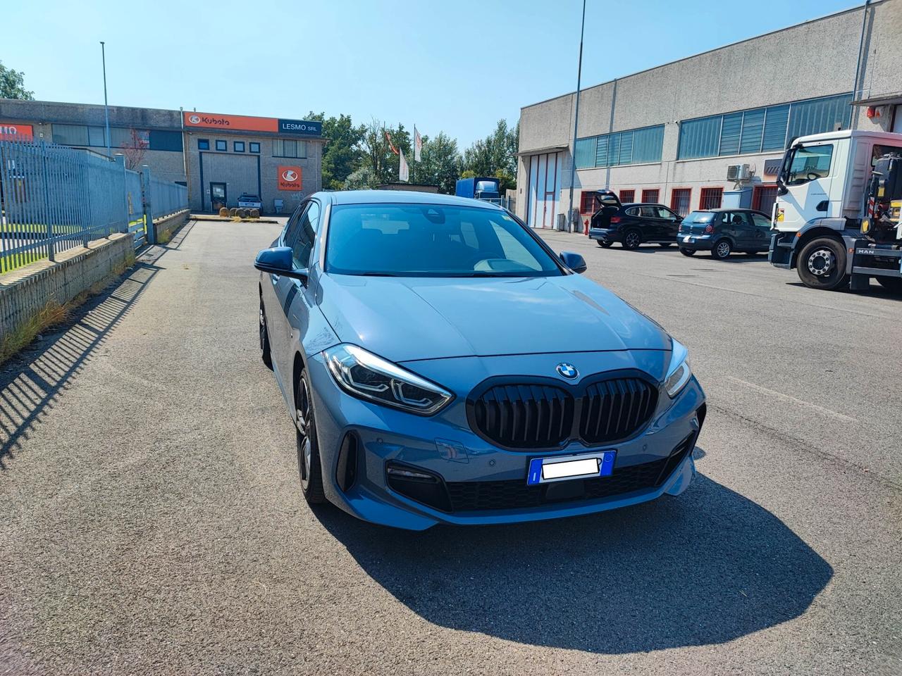 Bmw 118 118d 5p. Msport uni-pro