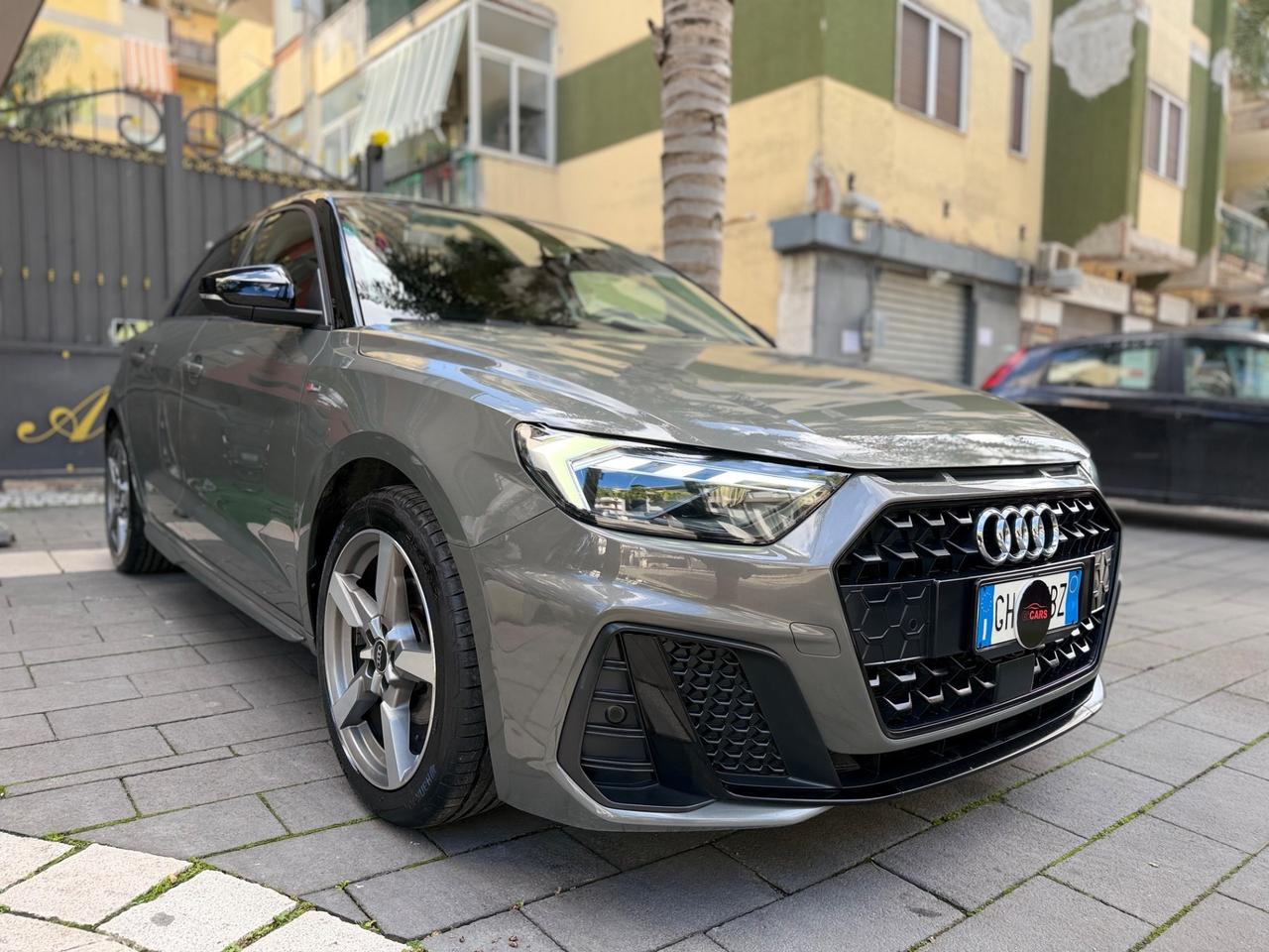 Audi A1 SPB 30 TFSI S tronic line edition